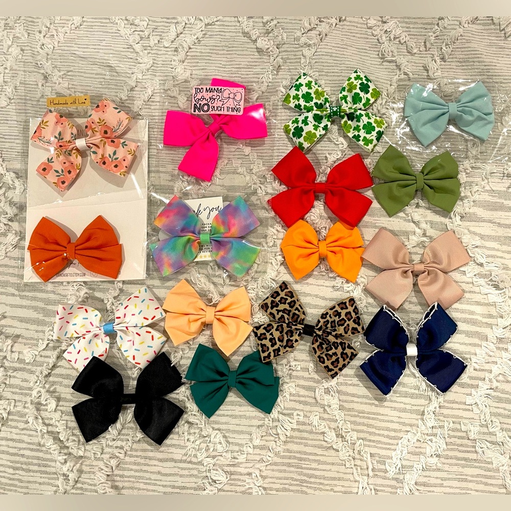 Doc Band Cranial Helmet bows.